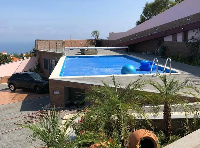 Nyaraló Roadhouse Funchal