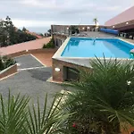 Roadhouse Tatil Evi
