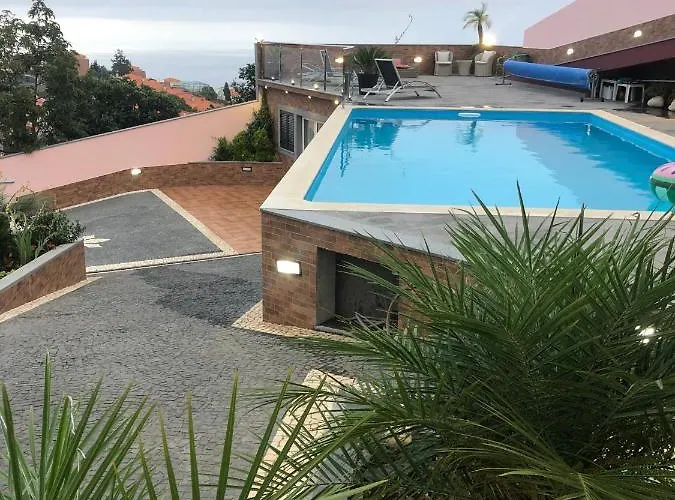 Roadhouse Hébergement de vacances