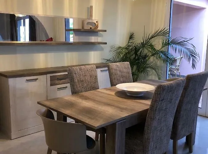 Roadhouse * Funchal (Madeira)